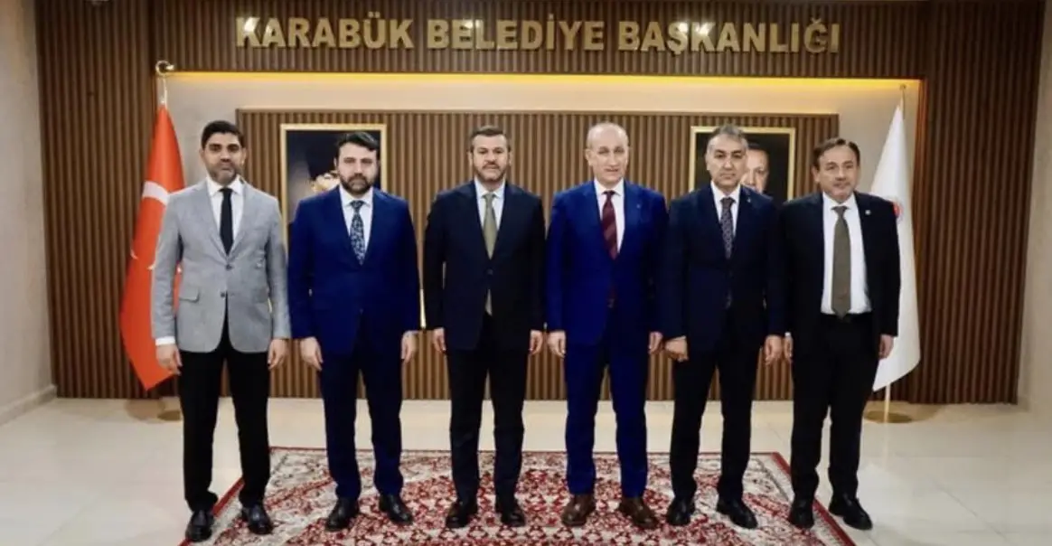 Bakan Yardımcımız Bulut iler birlikte belediyemize ziyaret