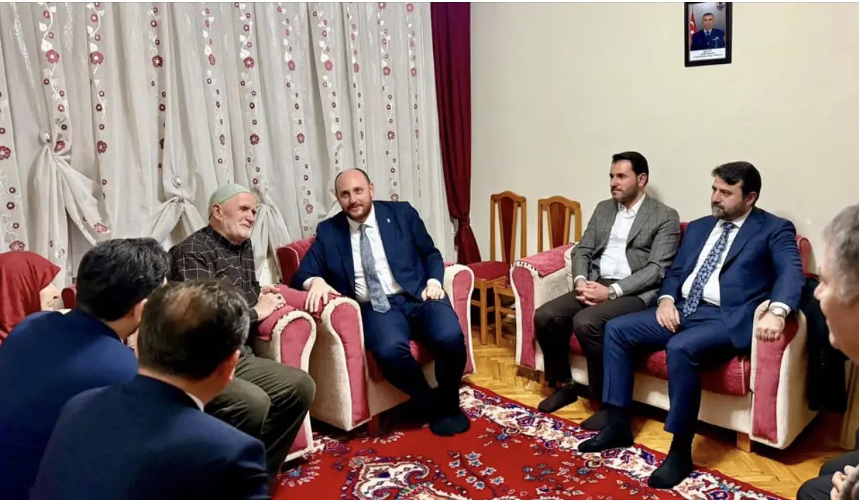  Şehit Nuri Özcan’ın kıymetli ailesini ziyaret ettik.