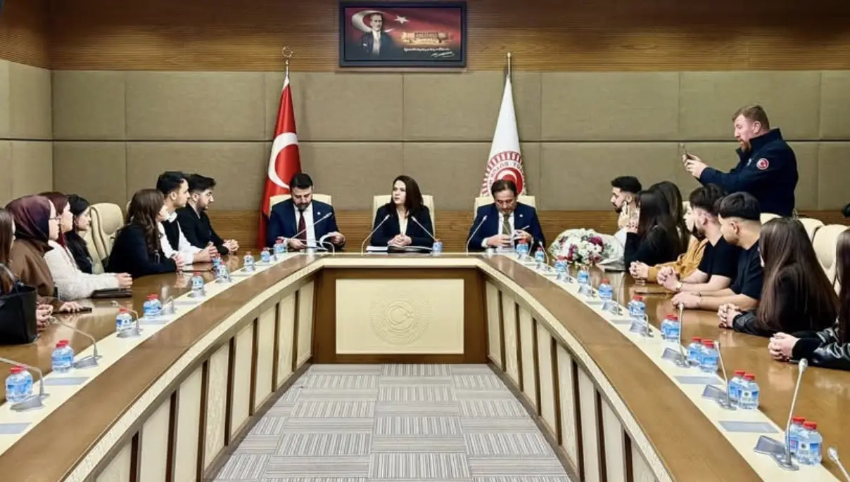 Karabük Üniversitesi Dijital Şiddet ile Mücadele Kulübü’nü misafir ettik 