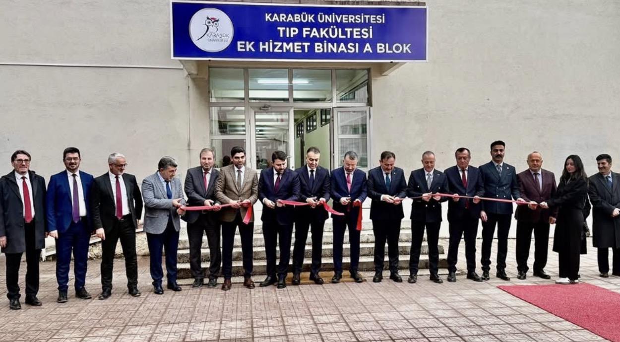 Tıp Fakültesi Ek Binası için düzenlenen açılış törenine katıldık.