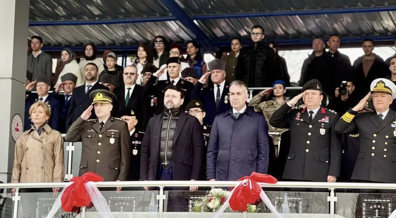 Safranbolu’da temel eğitimlerini başarıyla tamamlayan 2 bin 138 uzman erbaşımız için düzenlenen mezuniyet törenine katılım sağladık.